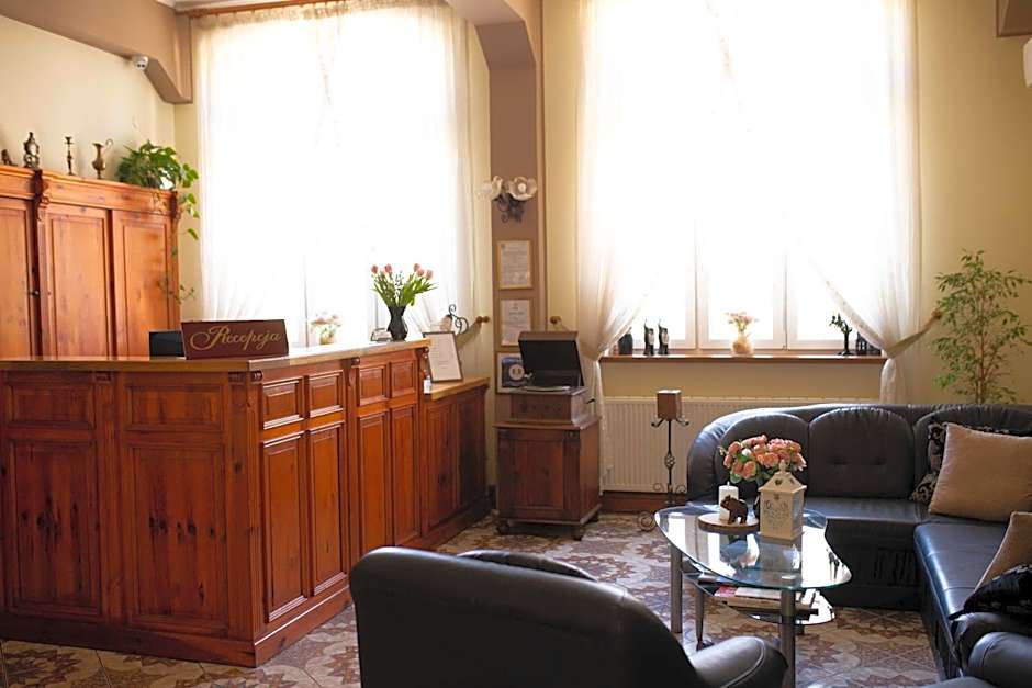 Hotel Aslan
