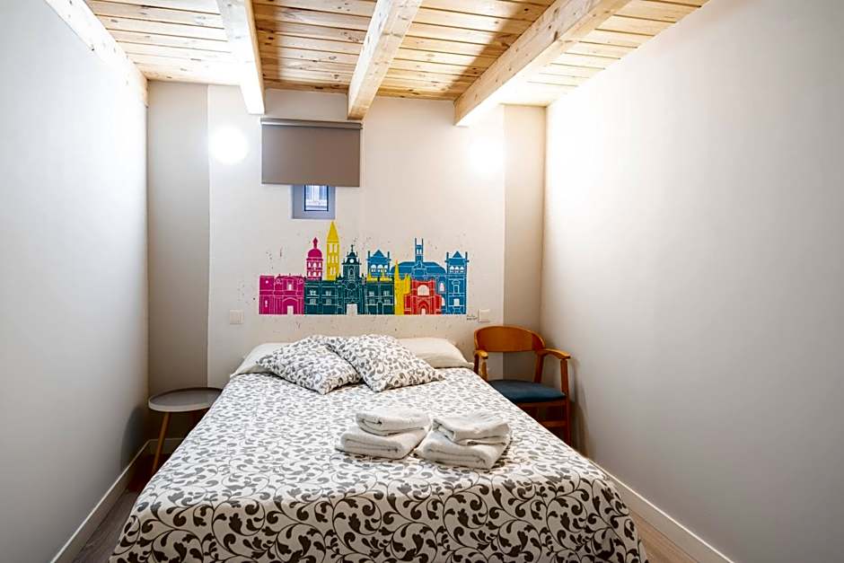 Apartamentos GO - Leopoldo Cano Center