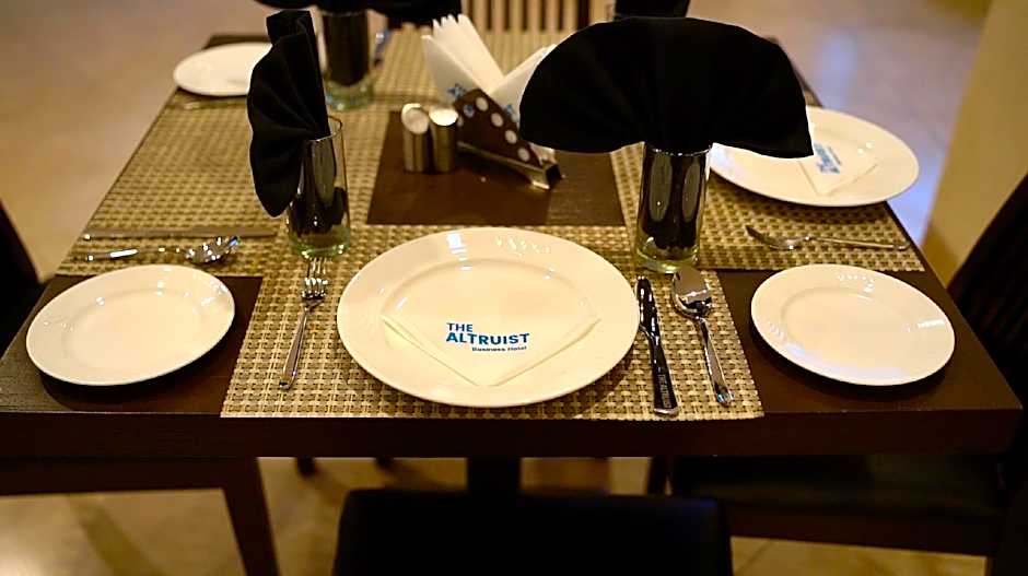 The Altruist Wagholi Hotel