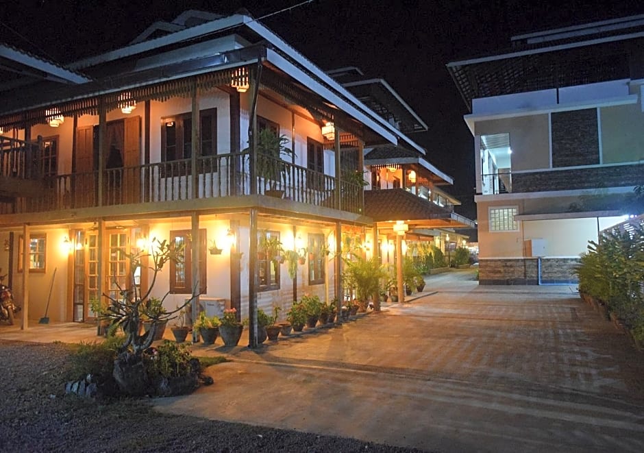WEStay @ The Grand Nyaung Shwe Hotel, Inle Lake