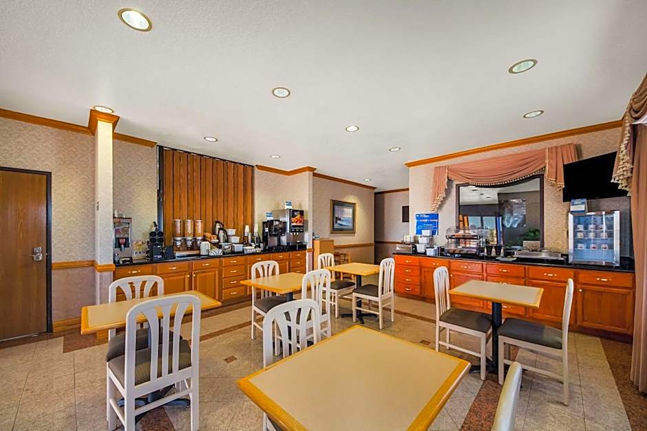 SureStay Hotel by Best Western Falfurrias