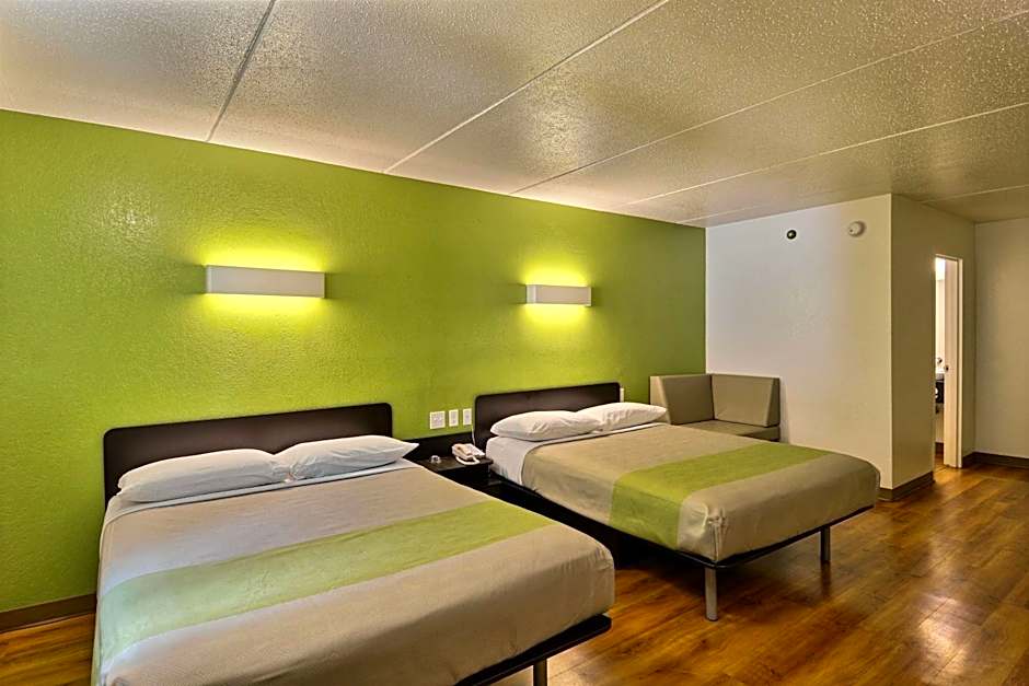 Motel 6-Danvers, MA - Boston North