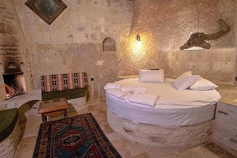 Kemerhan Cave Suites