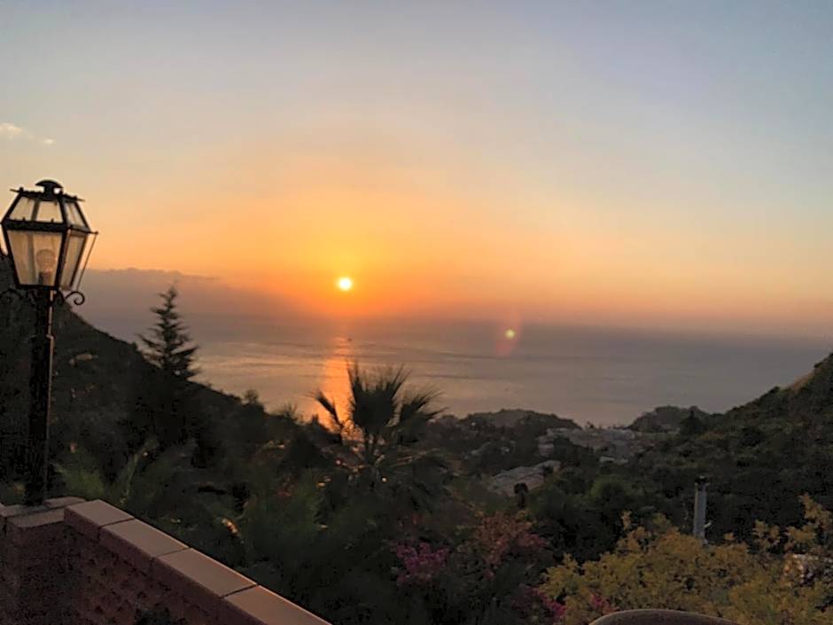 VILLA ZEN TAORMINA