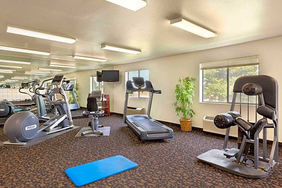 Travelodge by Wyndham Sharon Springs