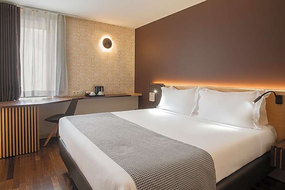 Photo 1 of 6 of Economy 1 Double Bed or 2 Beds