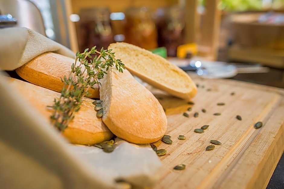 Holiday Inn Manchester West By IHG