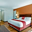 OYO Hotel Mona Lake Muskegon