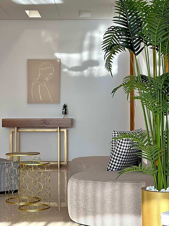 Family 3 Bedrooms- By AppartAli