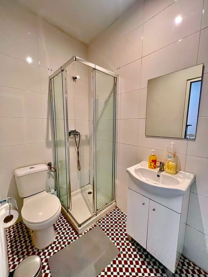 SwissPorto Guest House