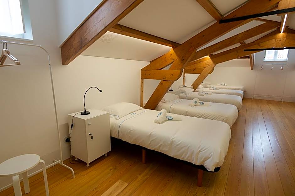 Change The World Hostels - Coimbra - Almedina