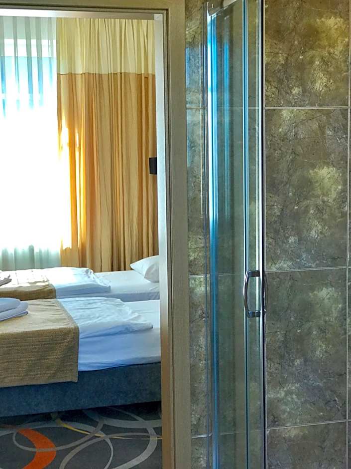 La Petite APARTMENTS & ROOMS