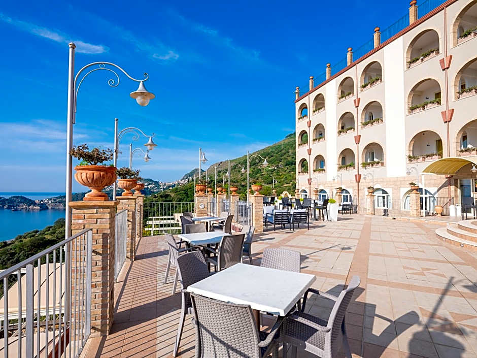 Hotel Olimpo le Terrazze