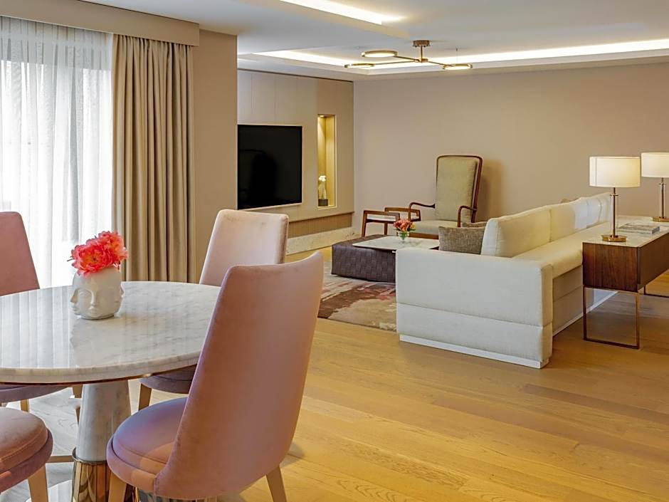 Photo 1 of 6 of Presidential Suite