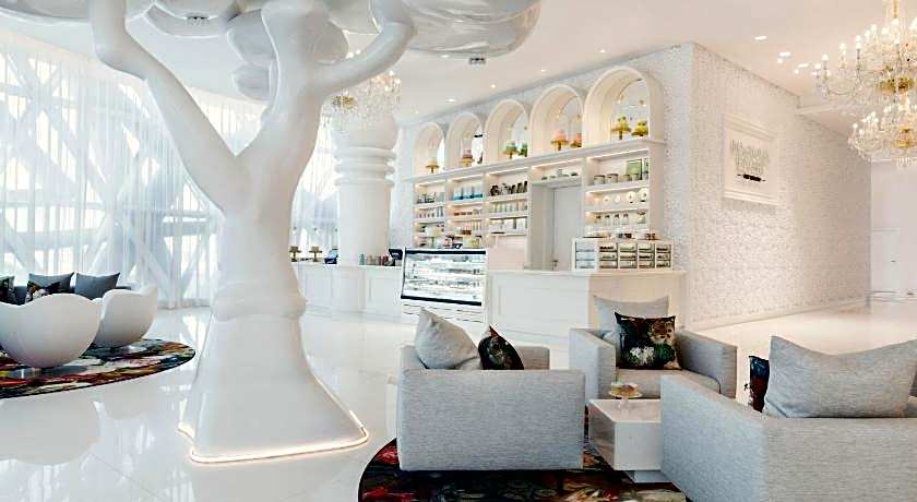 Mondrian Doha