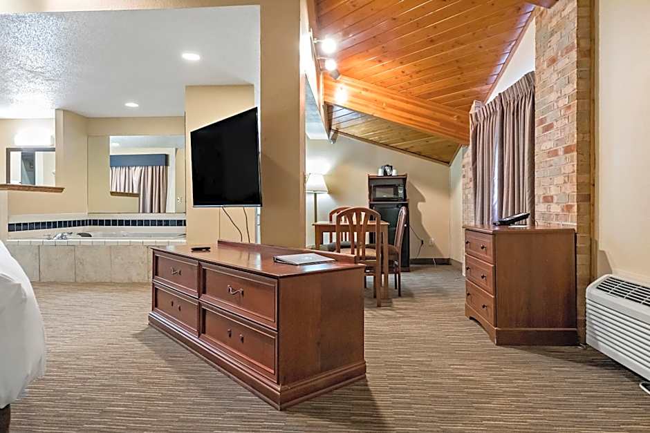 Quality Inn - Storm Lake