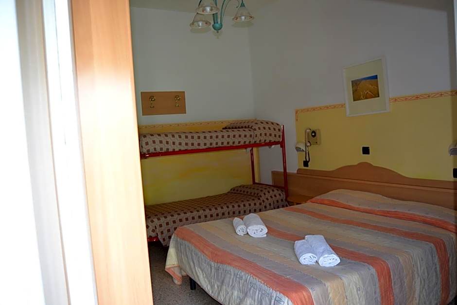 Hotel Rosy