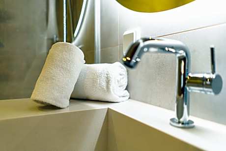 Superior Cuddle Double