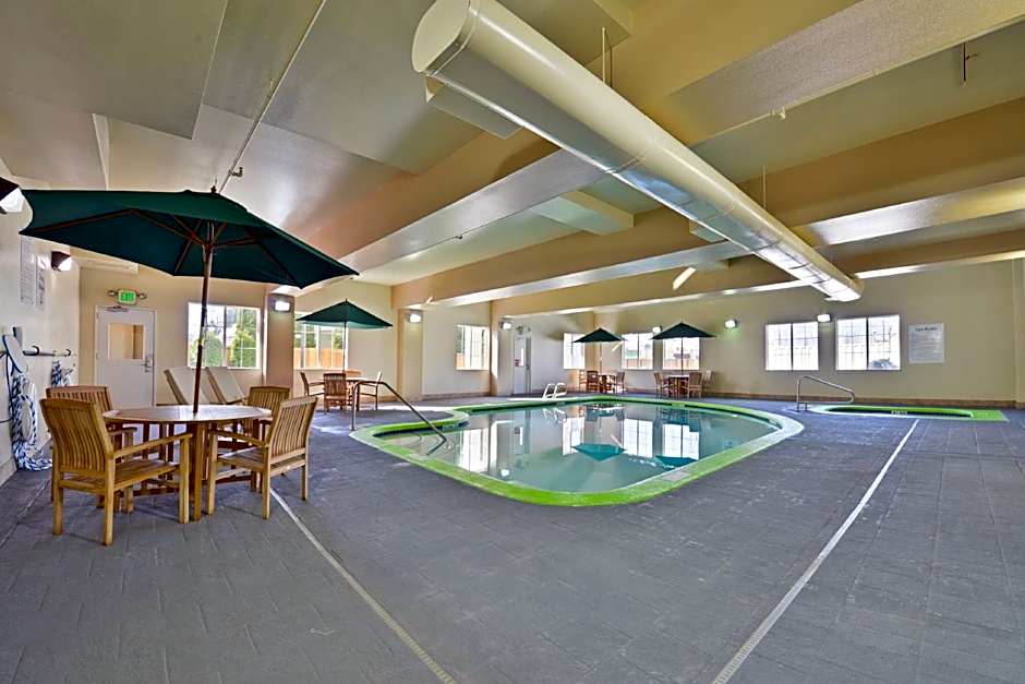 Holiday Inn Express Hotel & Suites Tacoma South - Lakewood By IHG