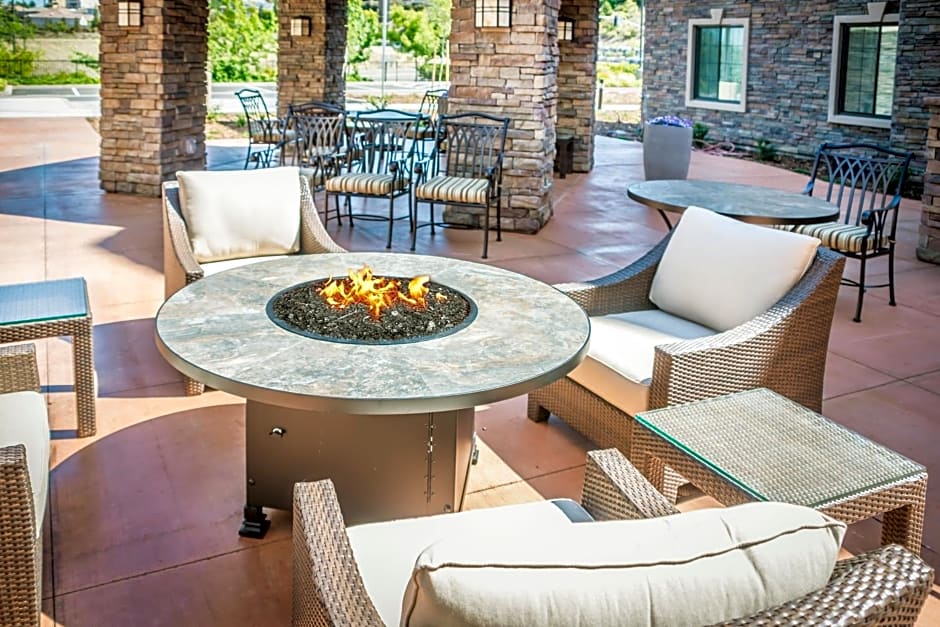 Staybridge Suites Sacramento-Folsom By IHG