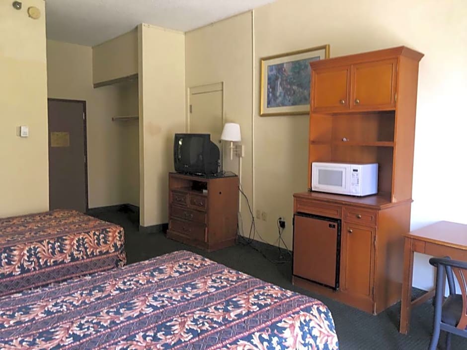 Hotel Tulsa I-44 Midtown – Tulsa, OK