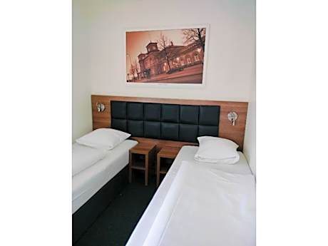 Deluxe Double or Twin