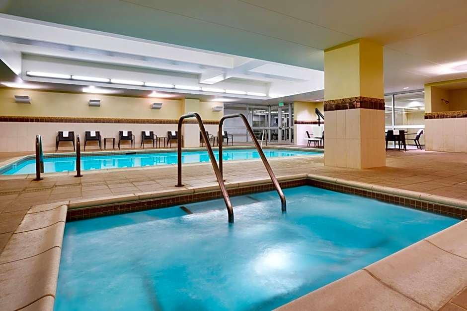 Courtyard by Marriott Lincoln Downtown/Haymarket