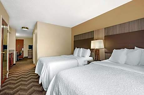 Suite with Two Double Beds - Non-Smoking