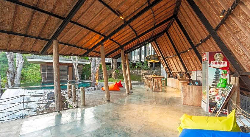 Bong Lux Hostel