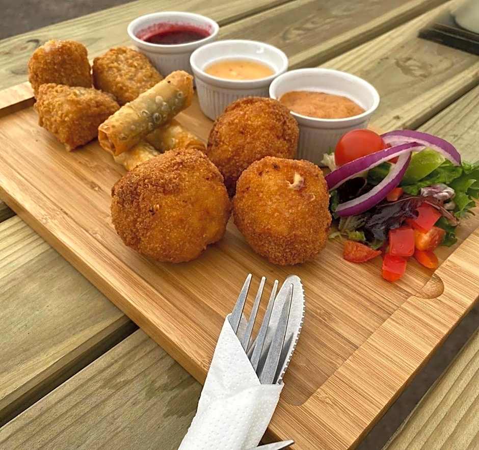 Thrums Hotel, Kirriemuir