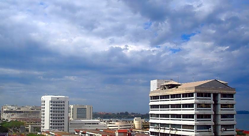 Kinabalu Daya Hotel
