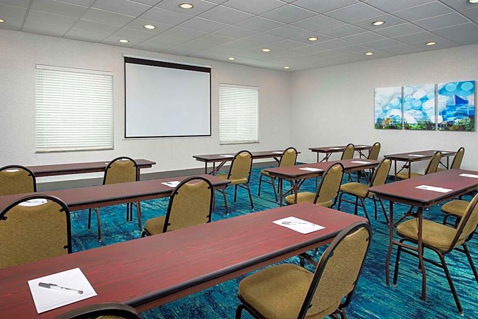 Hampton Inn By Hilton And Suites Holly Springs