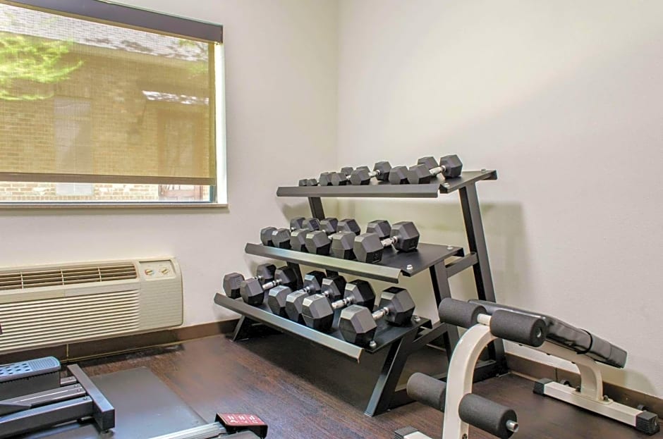 Comfort Inn & Suites Covington - Mandeville