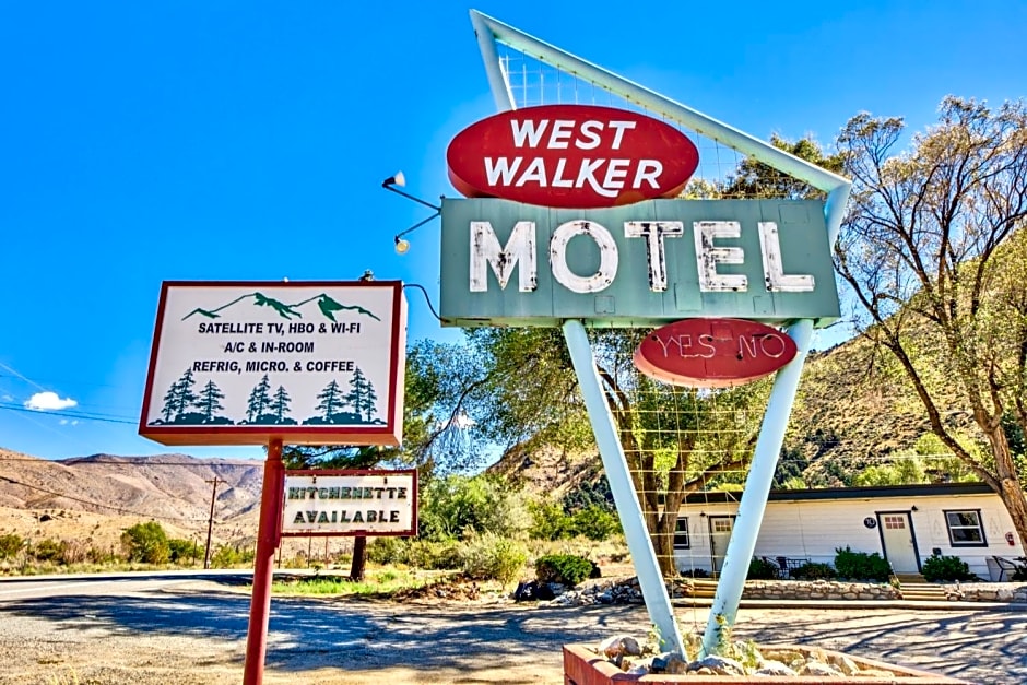 The Historic West Walker Motel