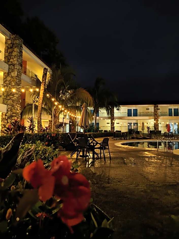 Plaza Palenque Hotel & Convention Center