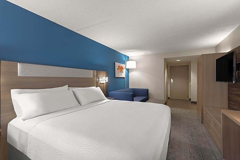 Holiday Inn Express Danbury I-84 By IHG