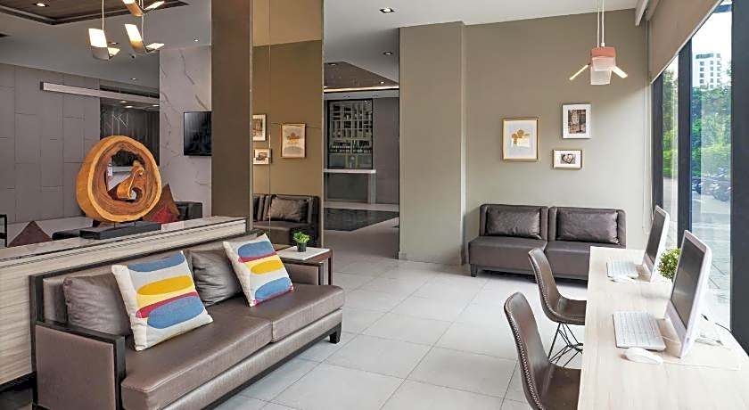 Altera Hotel and Residence by At Mind