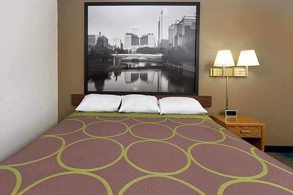 Super 8 by Wyndham Columbus