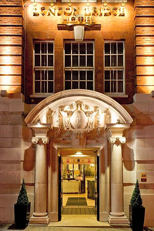 London Bridge Hotel