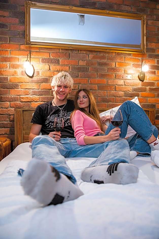 Do Step Inn Home - Hotel & Hostel