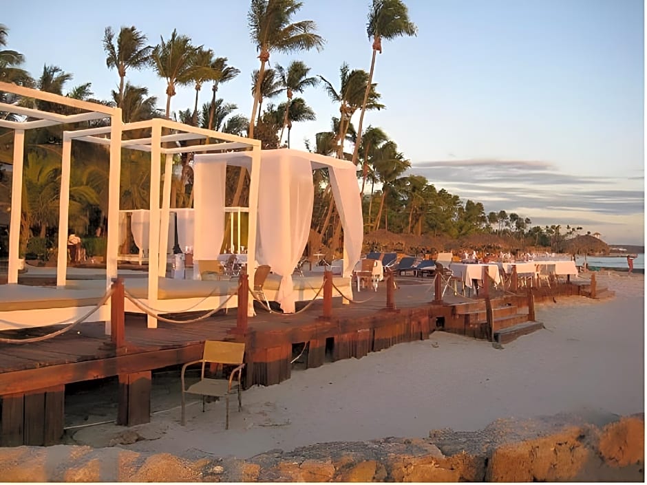 Viva Dominicus Palace by Wyndham, A Trademark All Inclusive