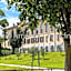 BlueLake Inn