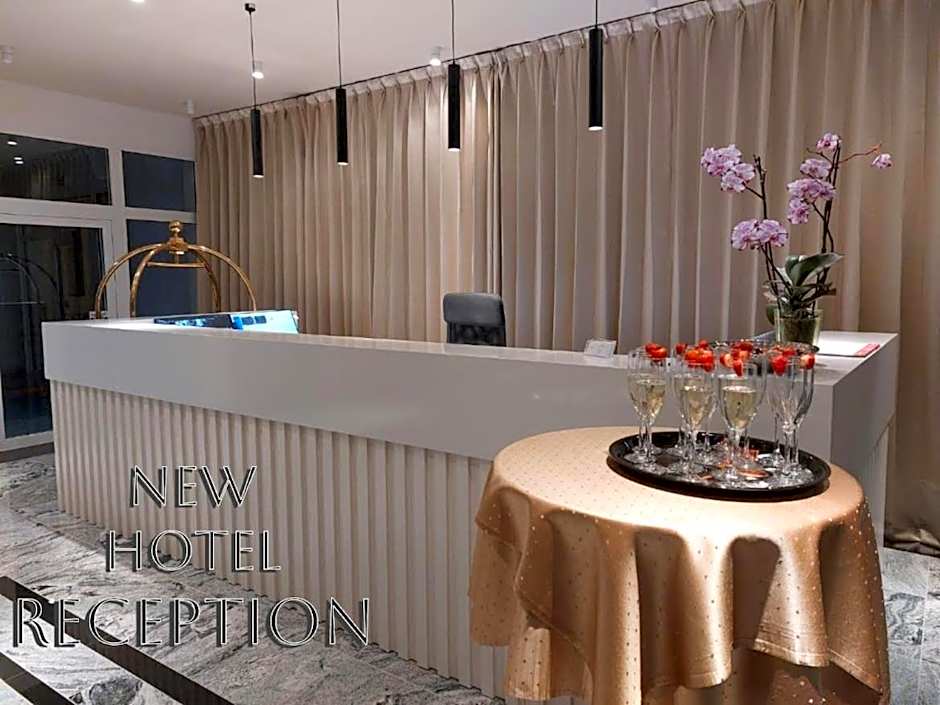 Hotel Arcade