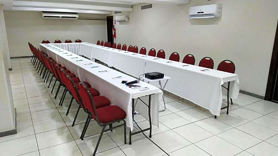 Hotel Golden Park Recife Boa Viagem By Nacional Inn