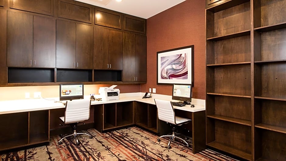 Holiday Inn Express & Suites Aiken, an IHG Hotel