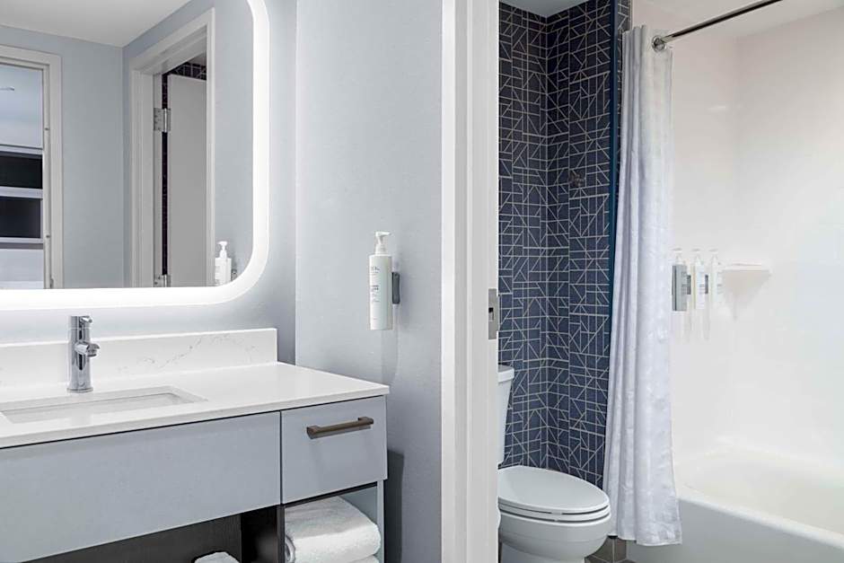 Homewood Suites By Hilton Holland