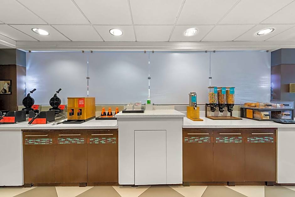 Hampton Inn By Hilton Miami-Airport West