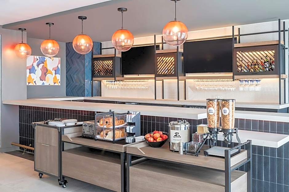 Atwell Suites Miami Brickell by IHG