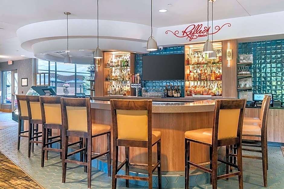 Cambria Hotel Traverse City