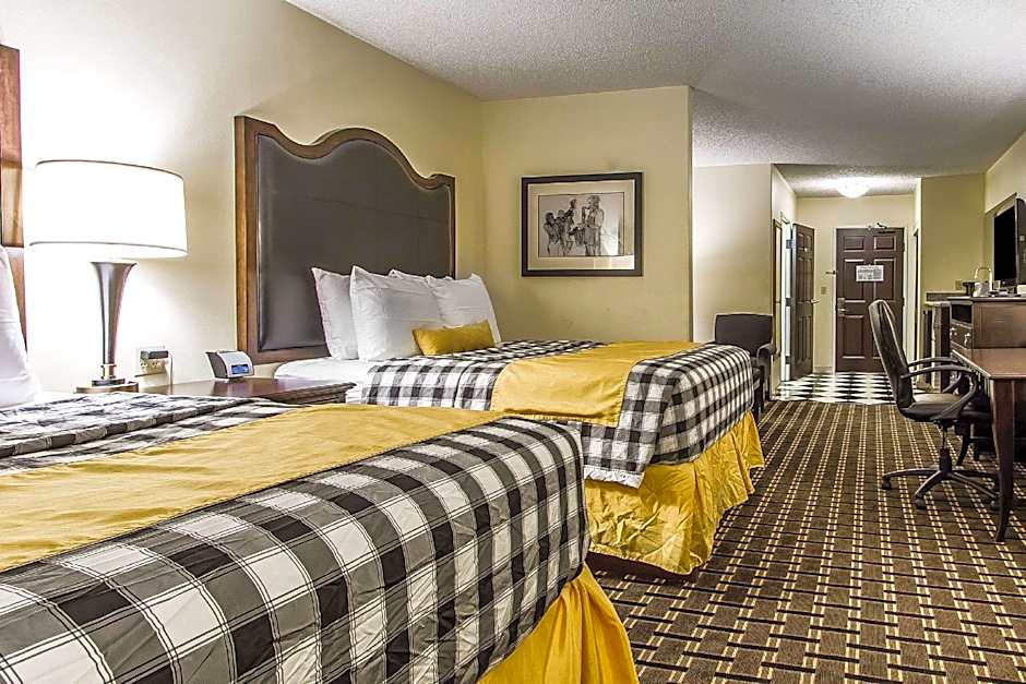 Evangeline Downs Hotel, an Ascend Collection Hotel